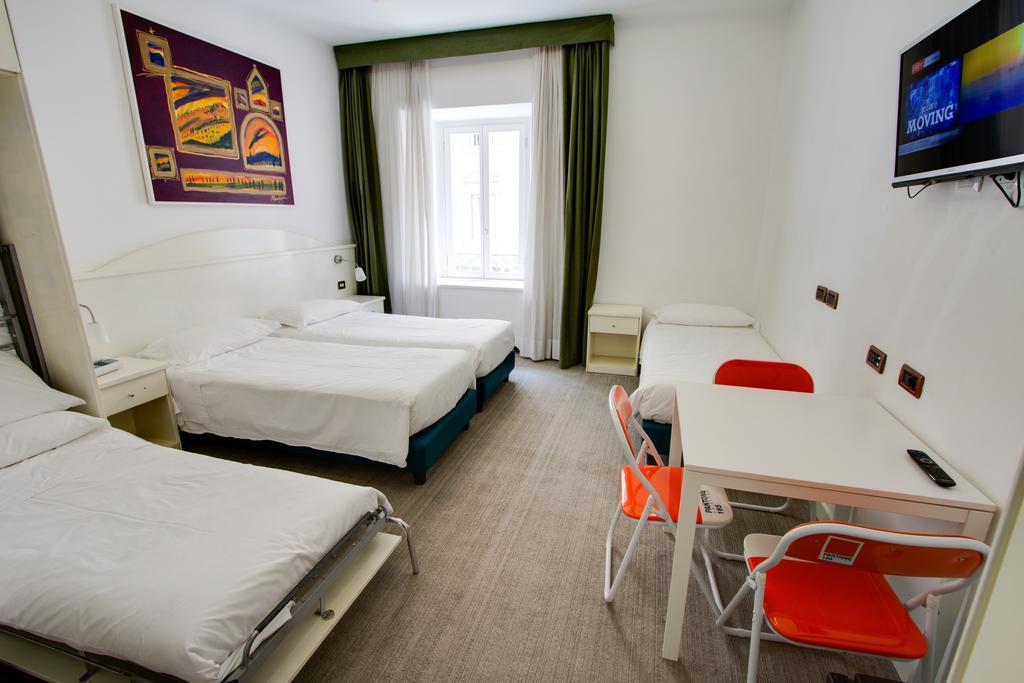 Hotel Continentale - Rome — Photos 3